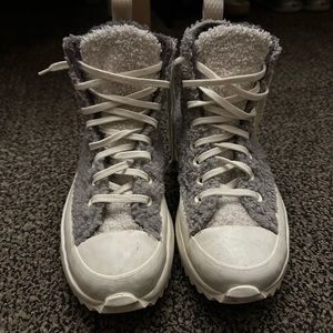 RARE Converse (Run Star Hike) Platform Sherpa Mauve Shoes Women's Sz 8.5